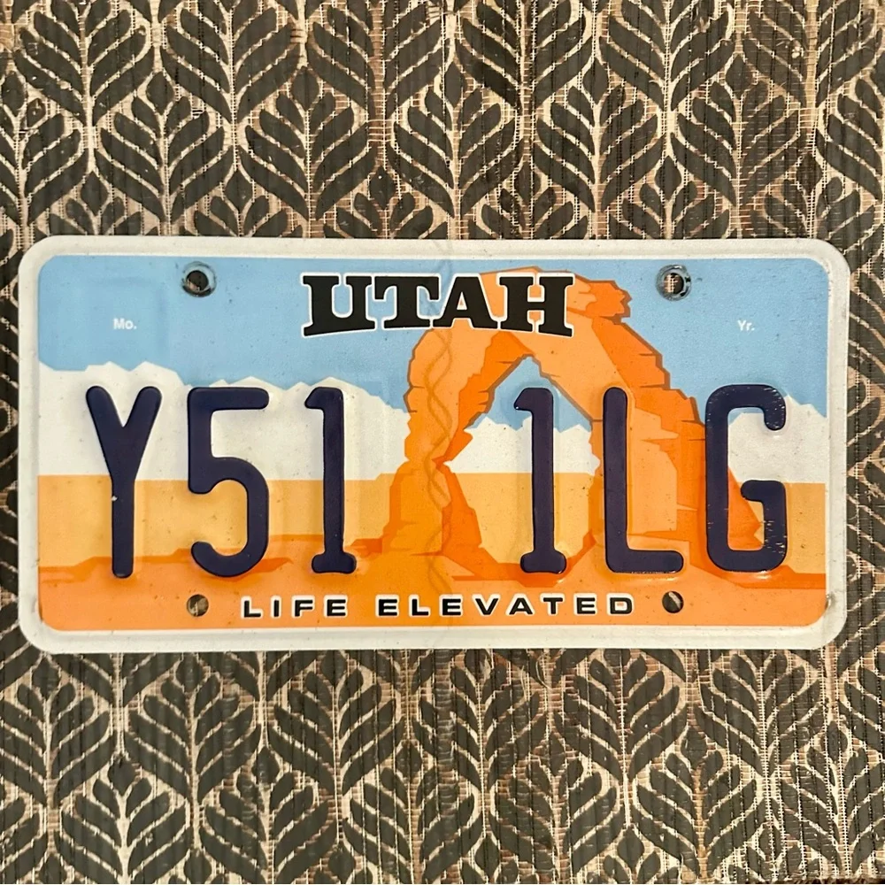 Utah Life Elevated License Plate